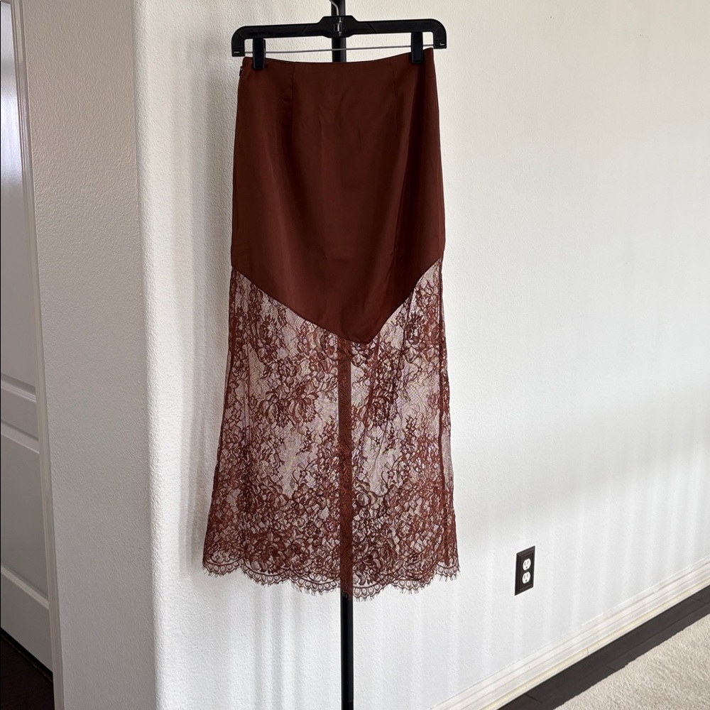 Commense Lace Paneled Maxi Skirt NWT Size XS - Picture 3 of 6